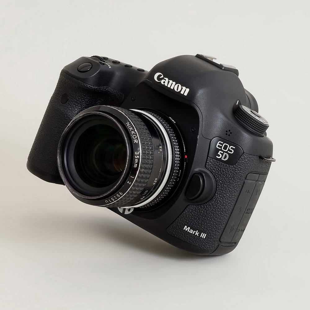 1677857073_415 Urth Nikon F - Canon (EF / EF S) lens adapter