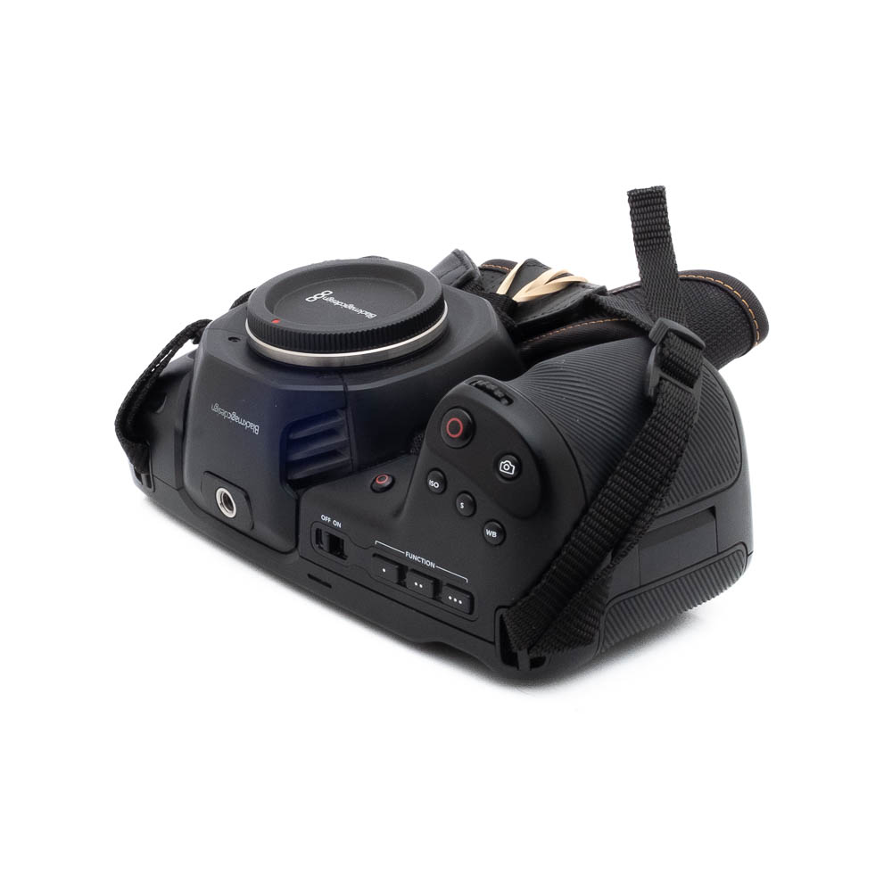 BMPCC 4K-2 Blackmagic Pocket Cinema Camera 4K (sis.ALV24%) - Käytetty