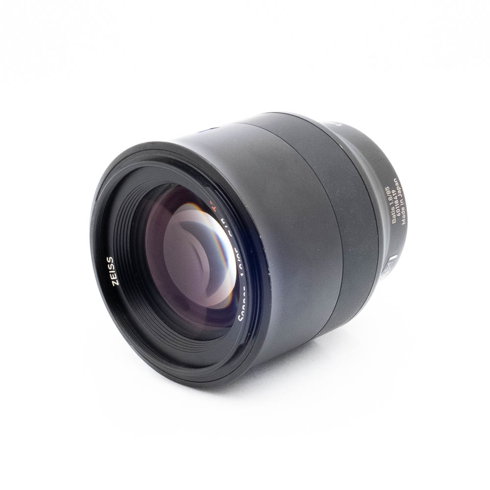 Zeiss Batis 85mm f/1.8 Sony FE (sis. ALV 25.5%) - Käytetty