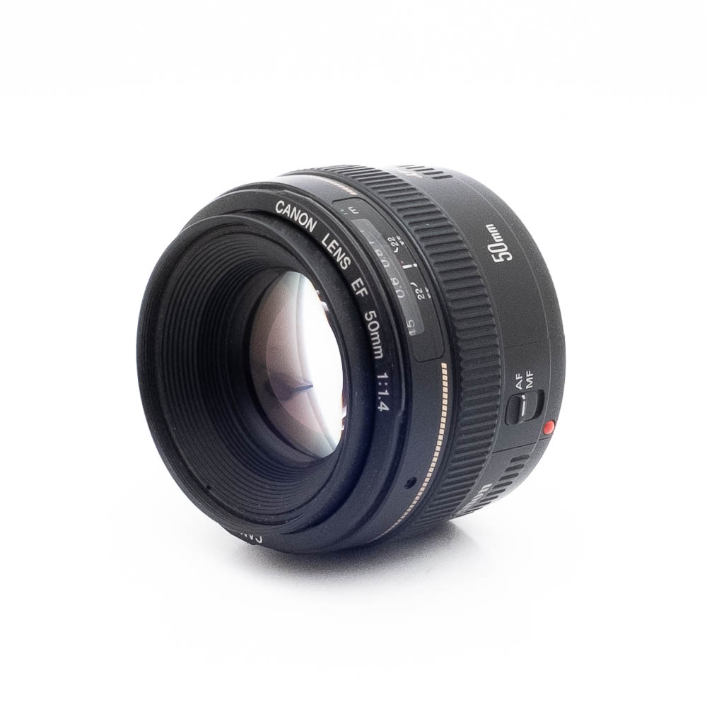 Canon EF 50mm f/1.4 USM - Käytetty