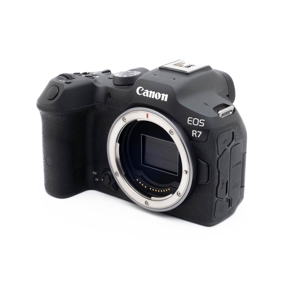 Canon R7-4 Canon EOS R7 (SC 3000) - Käytetty
