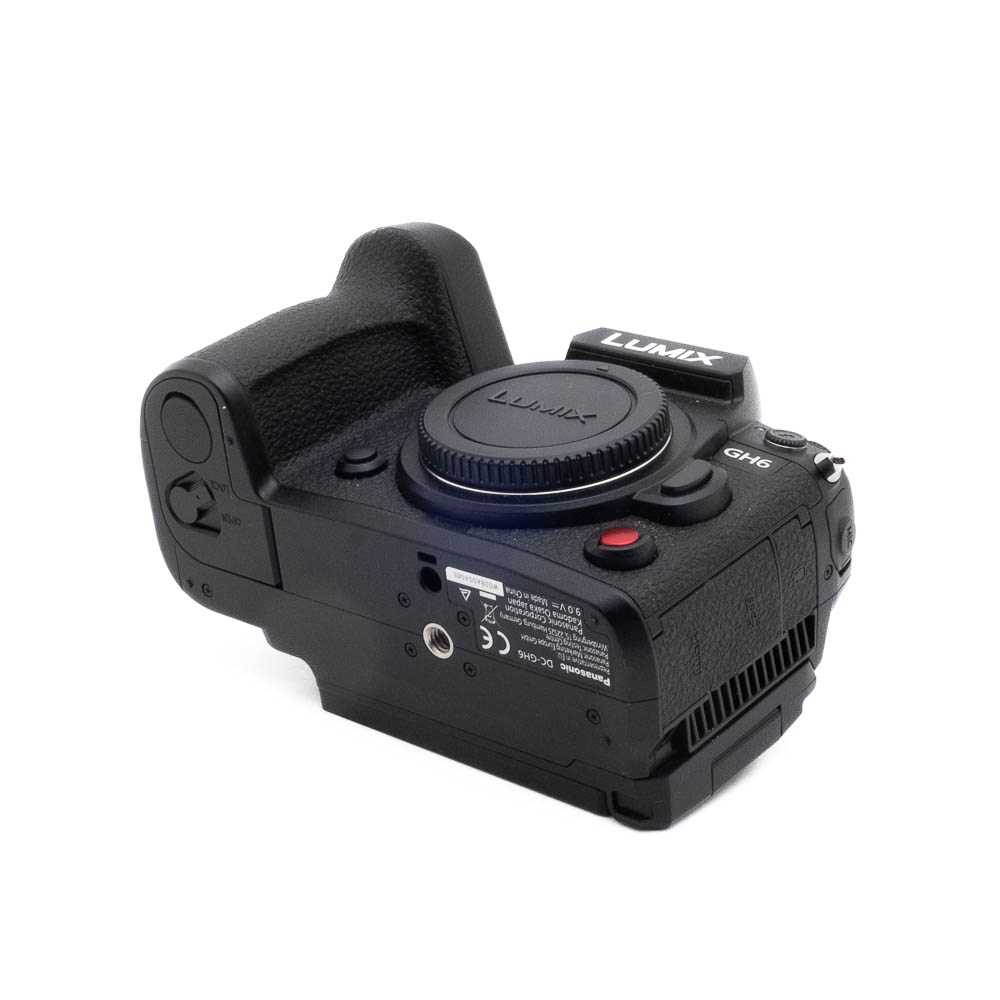 Lumix GH6-1 Panasonic Lumix GH6 (SC 200, Kunto K5, sis.ALV24%) - Käytetty