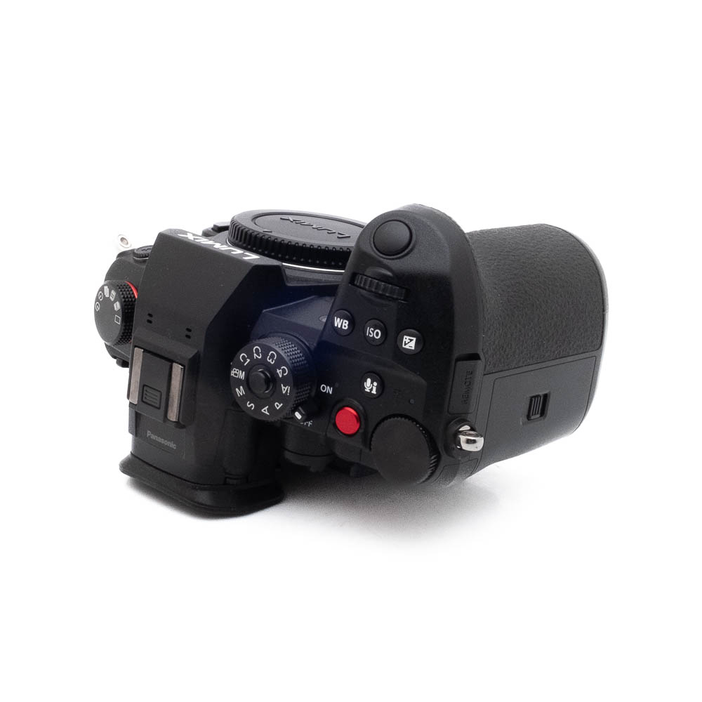 Lumix GH6-2 Panasonic Lumix GH6 (SC 200, Kunto K5, sis.ALV24%) - Käytetty