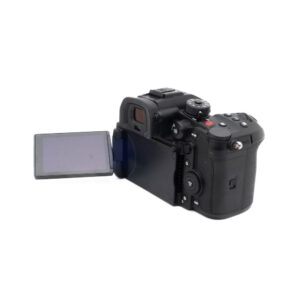 Lumix GH6-3 Panasonic Lumix GH6 (SC 200, Kunto K5, sis.ALV24%) - Käytetty