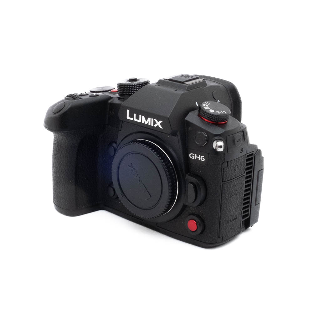 Lumix GH6-5 Panasonic Lumix GH6 (SC 200, Kunto K5, sis.ALV24%) - Käytetty