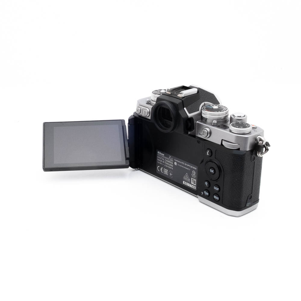 Nikon Z fc-3 Nikon Z fc (SC 1000) - Käytetty