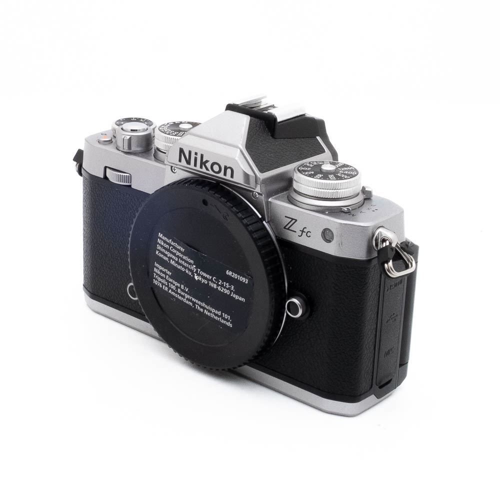 Nikon Z fc-5 Nikon Z fc (SC 1000) - Käytetty