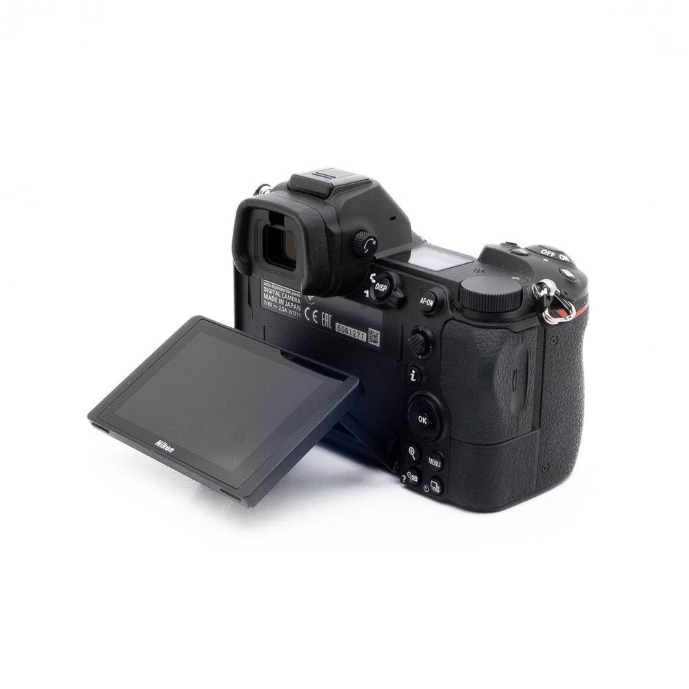 Nikon Z6 (SC 8500, Kunto K5, sis.ALV24%) - Käytetty