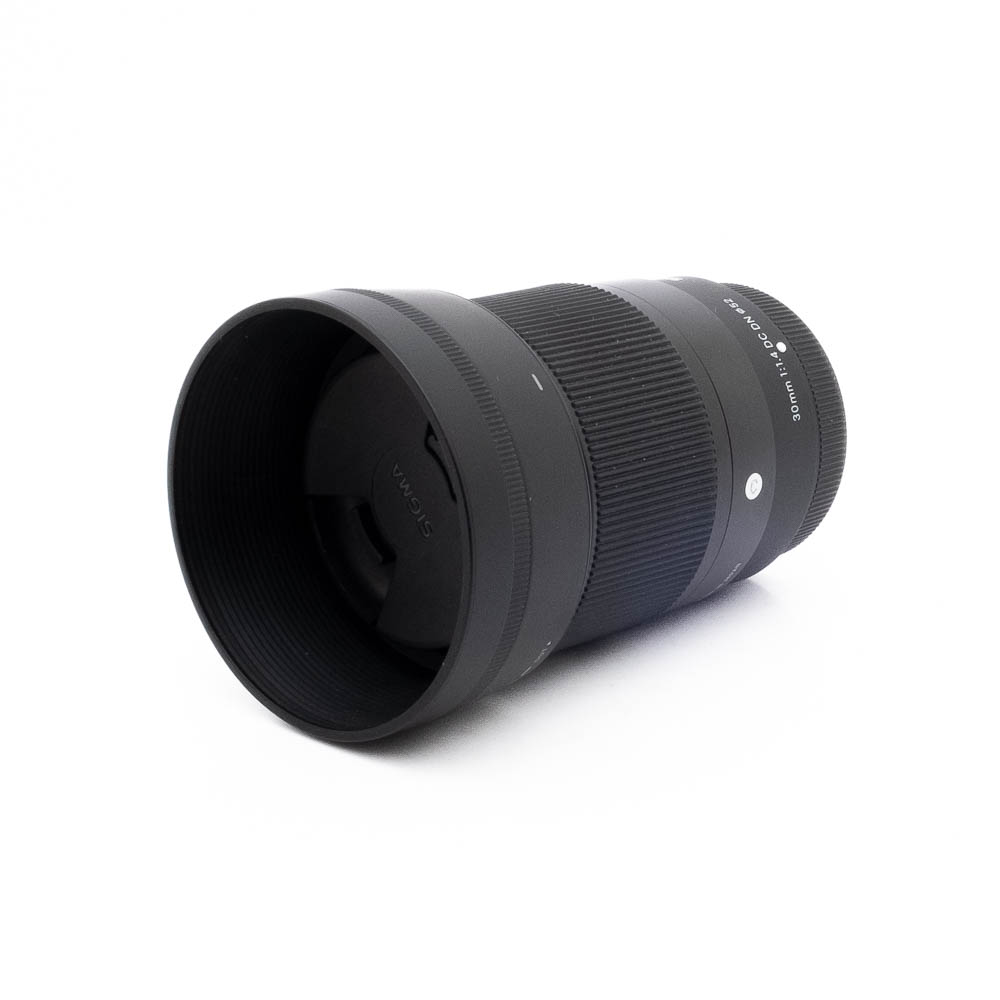 Sigma 30mm f14 DC Sony-3 Sigma 30mm f/1.4 DC DN C Fuji X - Käytetty