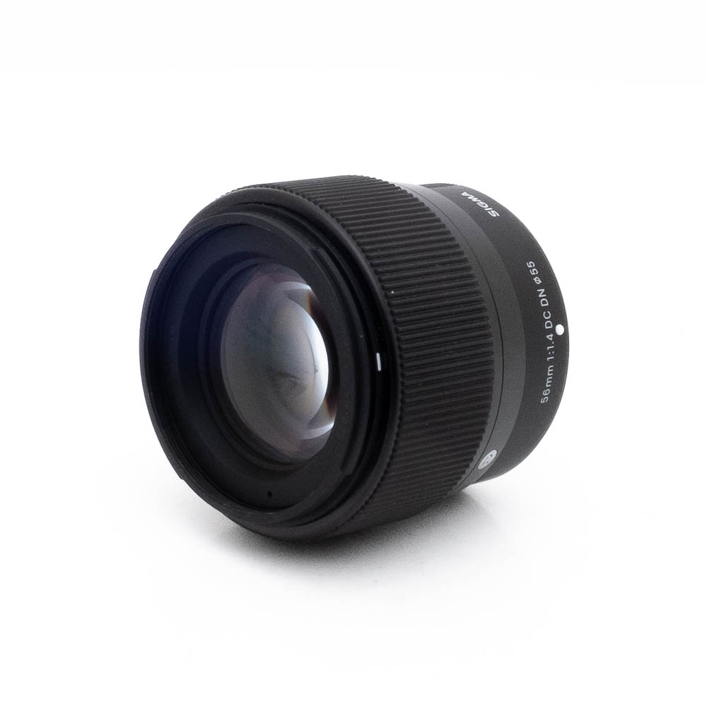 Sigma 56mm f/1.4 DC DN C Fuji XF (Kunto K5, sis.ALV24%) - Käytetty
