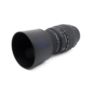 Sigma DG 70-200 Nikon-3 Sigma DG 70-300mm f/4-5.6 Macro Nikon F - Käytetty