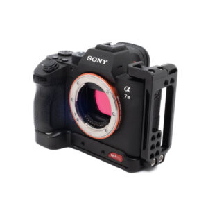 Sony A7 III + L-Rauta (SC 500, Kunto K5, sis.ALV24%) – Käytetty
