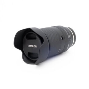 Tamron 28-200mm f28-56 Di III RXC Sony-3 Tamron 28-200mm f/2.8-5.6 Di III RXD Sony FE - Käytetty