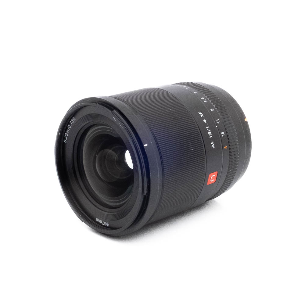 Viltrox 13mm f14 XF-2-3 Viltrox AF 13mm f/1.4 Fuji XF (takuu 24kk, sis.ALV24%) - Käytetty