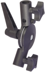 800q-01_122745 Kupo KS-101 Umbrella Swivel Bracket on musta säädettävä muovikiinnike, jossa on kaksi suurta peukaloruuvia ja litteä vipu, ihanteellinen kameravarusteiden tai valaistustarvikkeiden kiinnittämiseen tai kiinnittämiseen.