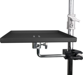 800q-01_122894 The Kupo KS-307 multifunctional tray, a rectangular black tray, is mounted on a vertical metal stand with adjustable brackets and supports, against a light background.