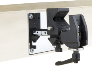 800q-02_122706 Kupo KS-011 100mm Square Mounting Plate