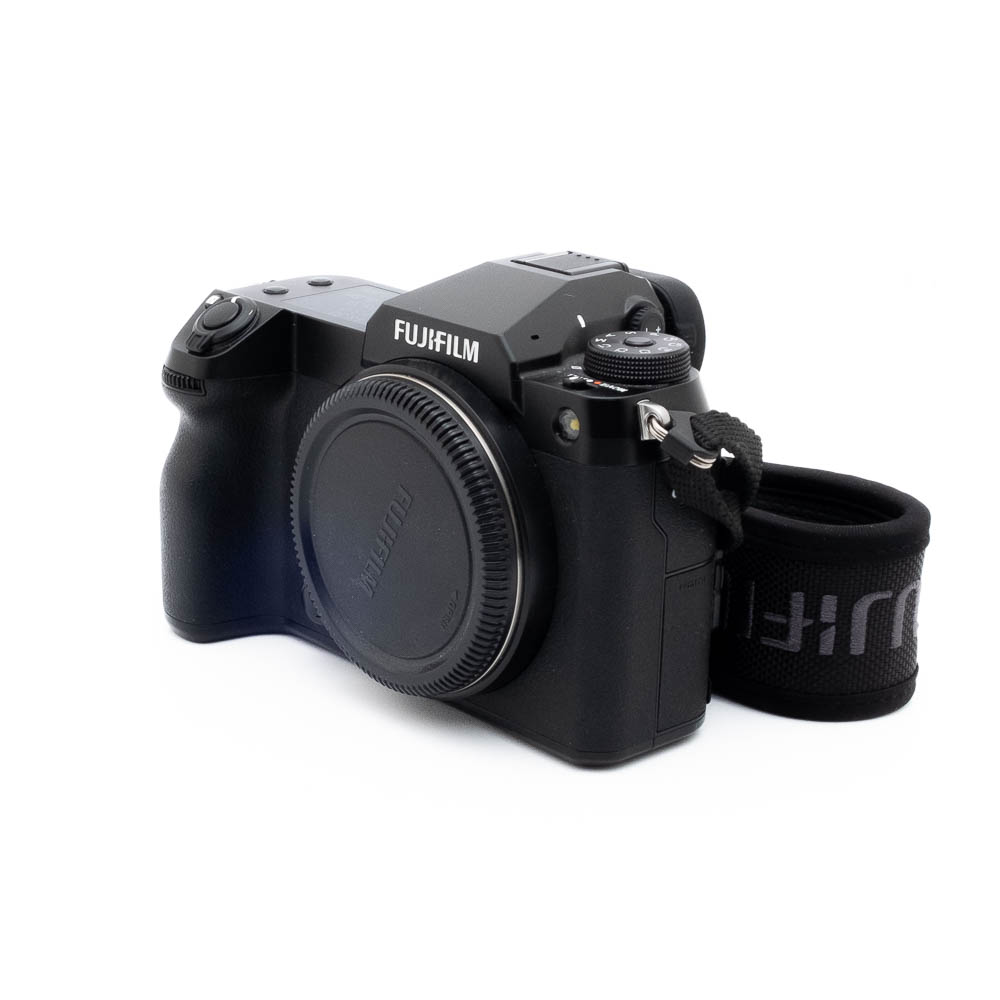 Fuji GFX50 II-5 Fujifilm GFX 50S II (SC 2400, takuu 12kk, sis. ALV 25,5%, Kunto K5) - Käytetty