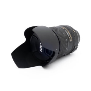 Nikon AF-S Nikkor 28-300mm f/3.5-5.6 G ED VR - Käytetty