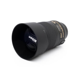 Nikon 60mm f28G ED-3 Nikon AF-S Micro-Nikkor 60mm f/2.8 G ED - Käytetty