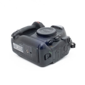 Nikon D5 0095-1 Nikon D5 (SC 173000, sis. ALV 25,5%) - Käytetty