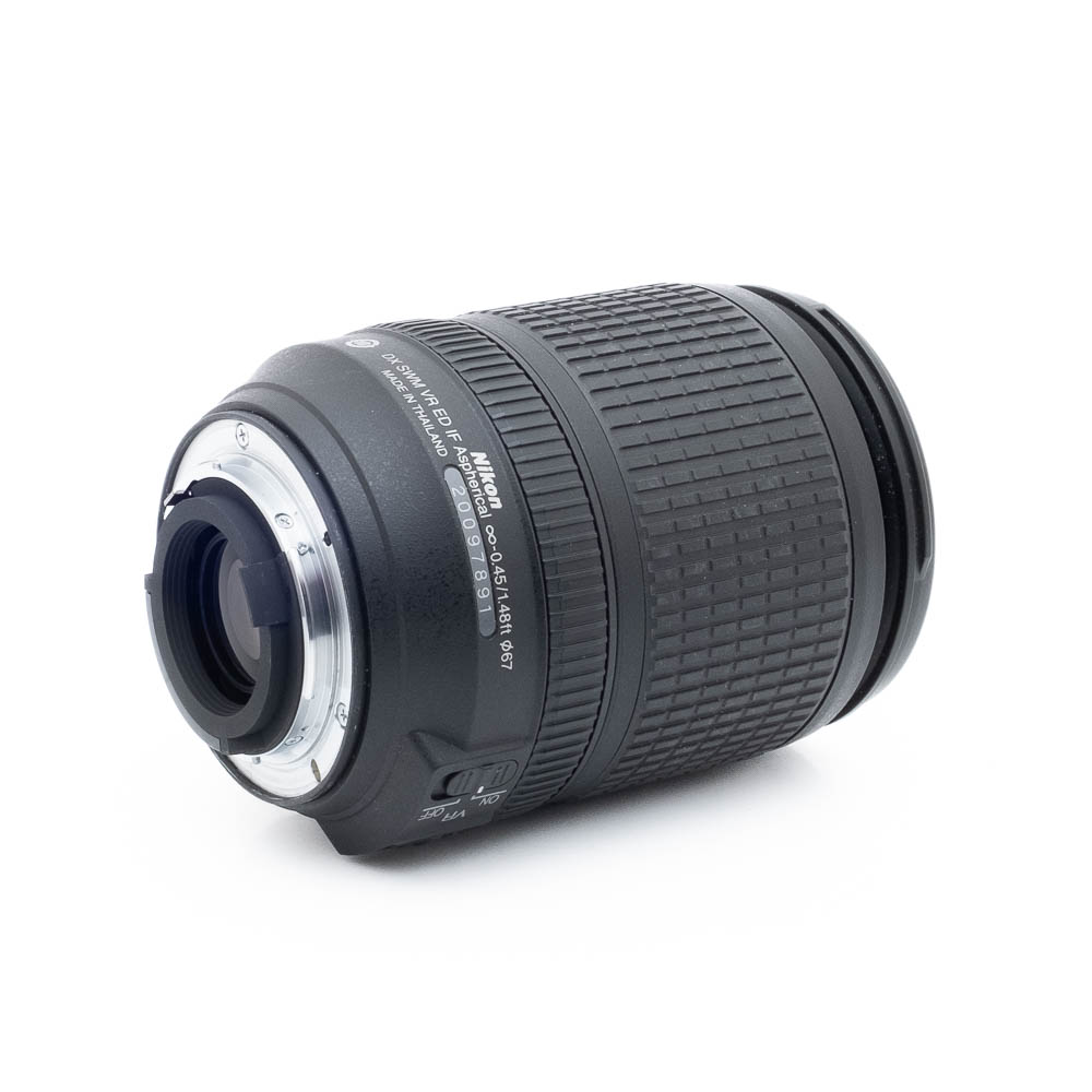 Nikon DX 18-140mm f35-56G ED VR-1 Nikon AF-S Nikkor 18-140mm f/3.5-5.6 G DX VR (Kunto K5) - Käytetty