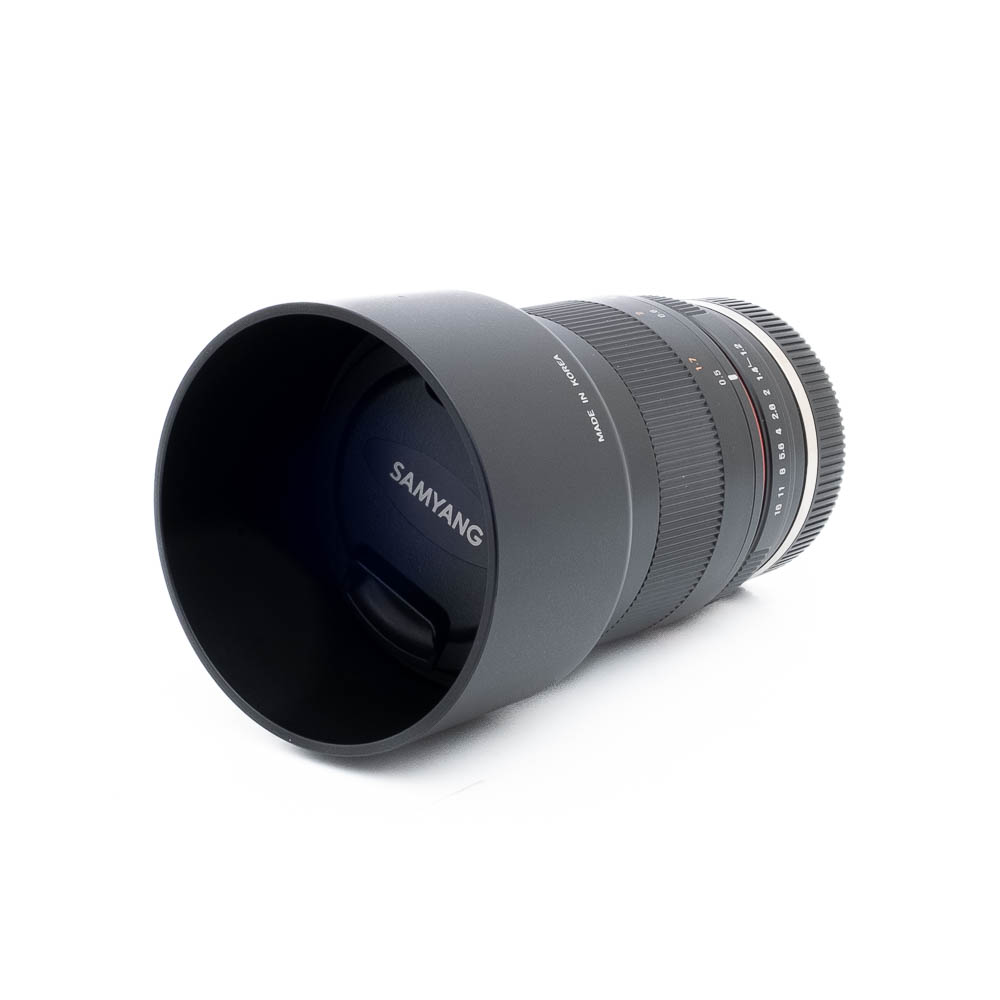 Samyang 50mm f12 E-3 Samyang 50mm f/1.2 UMC CS Sony E (sis. ALV 25,5%) - Käytetty