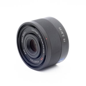 Sony 35mm f28 ZA-2 Sony FE 35mm f/2.8 Sonnar T* ZA (sis. ALV 25,5%) - Käytetty