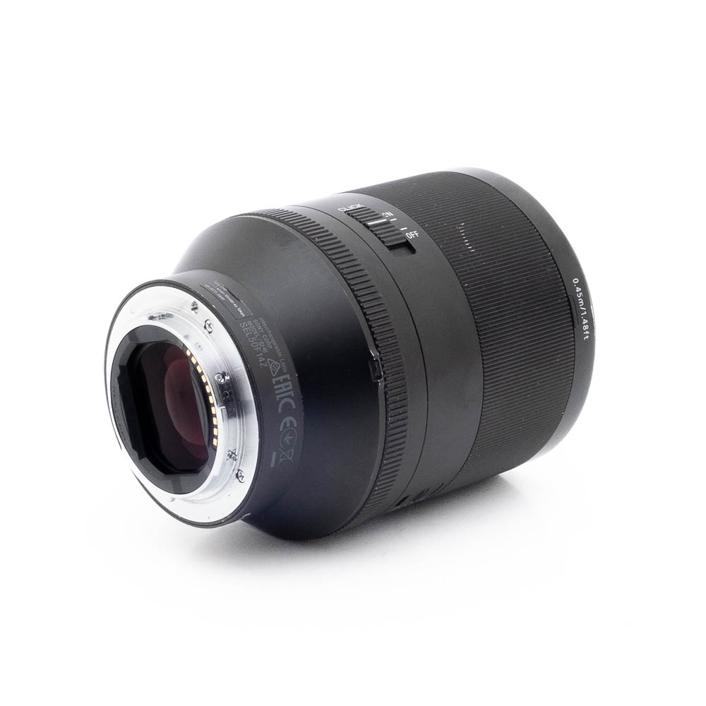 Sony 50mm f14 ZA-1 Sony FE Planar T* 50mm F1.4 ZA (sis. ALV 25,5%) - Käytetty