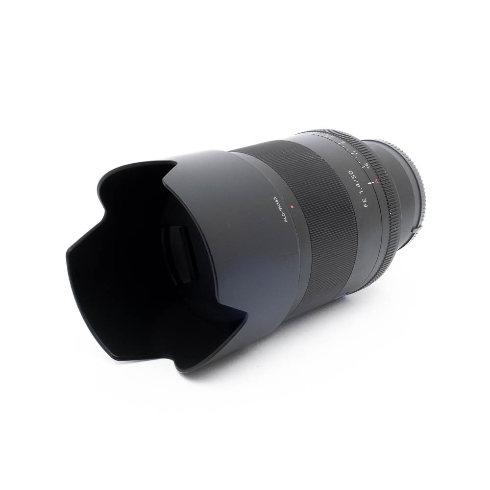 Sony 50mm f14 ZA-3 Sony FE Planar T* 50mm F1.4 ZA (sis. ALV 25,5%) - Käytetty
