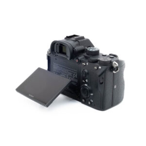 Sony A7 III Sony A7 III (SC 28000) – Käytetty