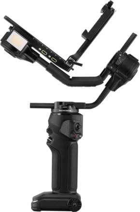 800q-01_124208 Zhiyun Crane 4 Combo, käsikannettava musta kameran kardaanivakaaja, jossa on säädettävä varsi ja ohjauspainikkeet, näkyy sivuprofiilissa valkoista taustaa vasten.