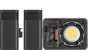 800q-01_127514 The picture shows three black, rectangular Zhiyun LED Molus X60 Pro Cob luminaires: two vertically from the side and one in the front, highlighting the circular yellow LED, black and white markings, gates and labels.
