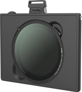 800q-01_128852 SmallRig 4415 Multifunctional VND Filter Tray Kit on musta suorakulmainen mattapintainen mattapintainen laatikko, jossa on pyöreä lasisuodatin ja yläkahva, joka on suunniteltu kiinnitettäväksi kameran linsseihin valon estämiseksi ja häikäisyn vähentämiseksi.