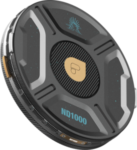 800q-01_129562 The PolarPro Helix ND1000 (10-stop) filter features a black design with metallic accents, brushed edges, blue lettering, a gold logo in the centre and blue graphics near the top edge. The filter has an angular shape with a white background.