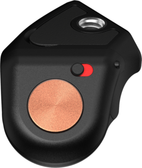 800q-01_129684 Close-up of the PolarPro Bluetooth Shutter Button Adapter, a small black device with a round copper-coloured button, a red and black switch and a metal hole on top. Its sleek and modern finish adds to its stylish design.