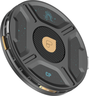 800q-02_129557 A close-up of the PolarPro Helix CP filter, a round metal accessory featuring black and grey panels, blue dots, a gold PolarPro logo in the centre, ‘CP’ and ‘flash’ engravings, and patterned metal ridges around the edges.