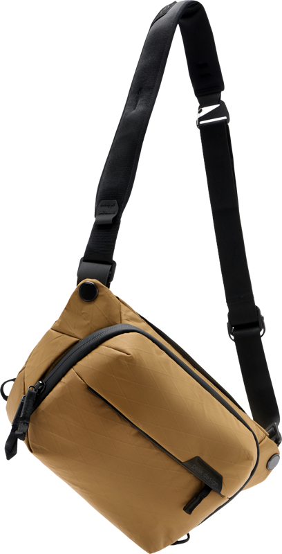 800q-04_127961 Peak Design Everyday Sling v2 3L – Coyote