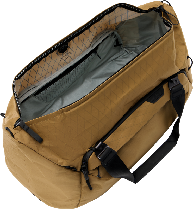 800q-05_127966 Peak Design Travel Duffel 35L – Coyote