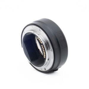 Canon EF EOS R adapter-4 Canon Mount Adapter EF - EOS R (Kunto K5, sis. ALV 25,5%) - Käytetty