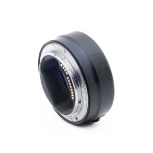 Canon Mount Adapter EF - EOS R (Kunto K5) - Käytetty