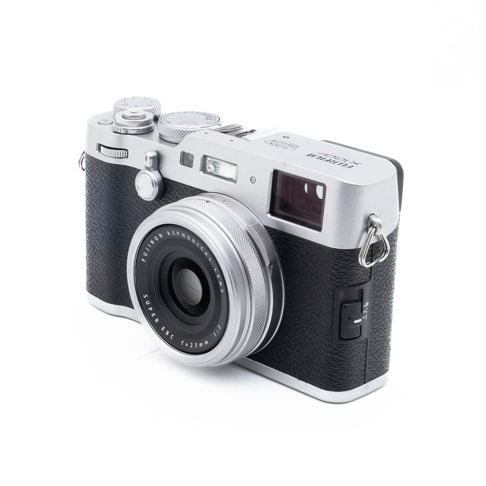 Fujifilm X100F (SC 17000) - Käytetty