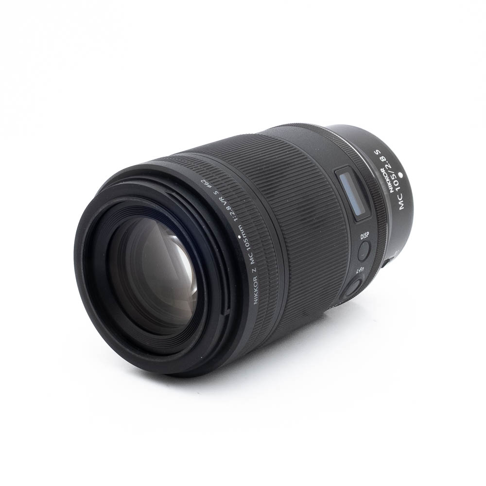 Nikkon 105mm f28 S-2 Nikon Nikkor Z MC 105mm f/2.8 VR S (Kunto K5, takuu 6kk, sis. ALV 25,5%) - Käytetty