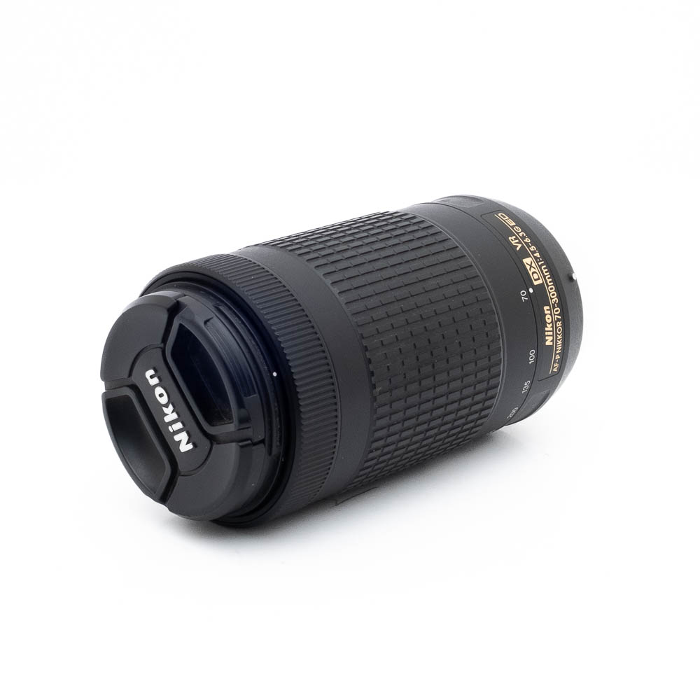 Nikon AF-P 70-300mm f45-63 DX VR ED G-3 Nikon AF-P Nikkor 70-300mm f/4.5-6.3G ED DX VR - Käytetty
