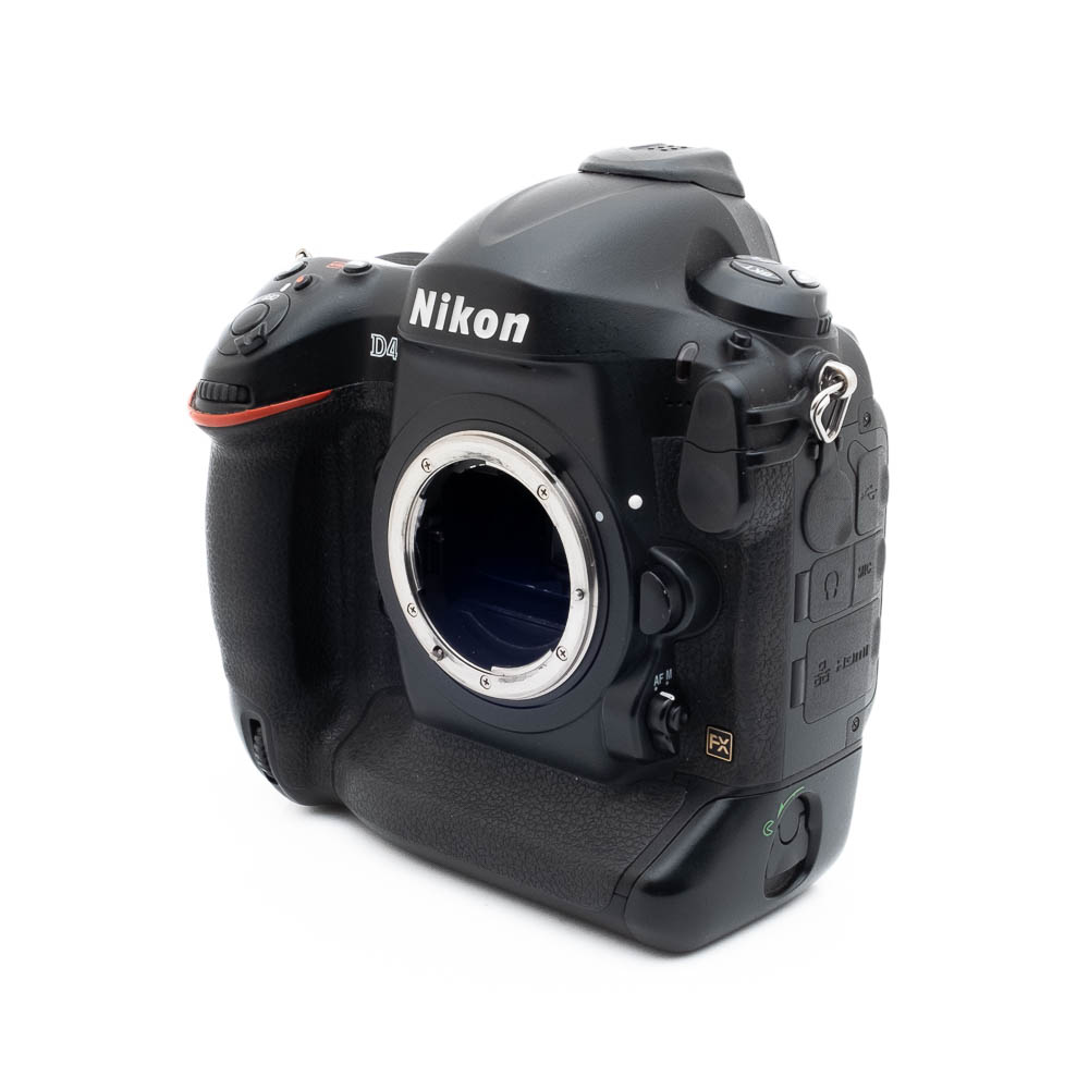Nikon D4 9352-4 Nikon D4 (SC 109000) - Käytetty
