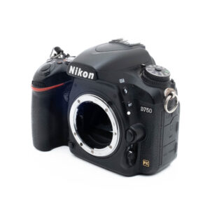 Nikon D750 (SC 55500) - Käytetty