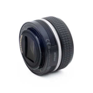 Nikon Z 28mm f28-1 Nikon Nikkor Z 28mm f/2.8 SE (Kunto K5, takuu 6kk) - Käytetty