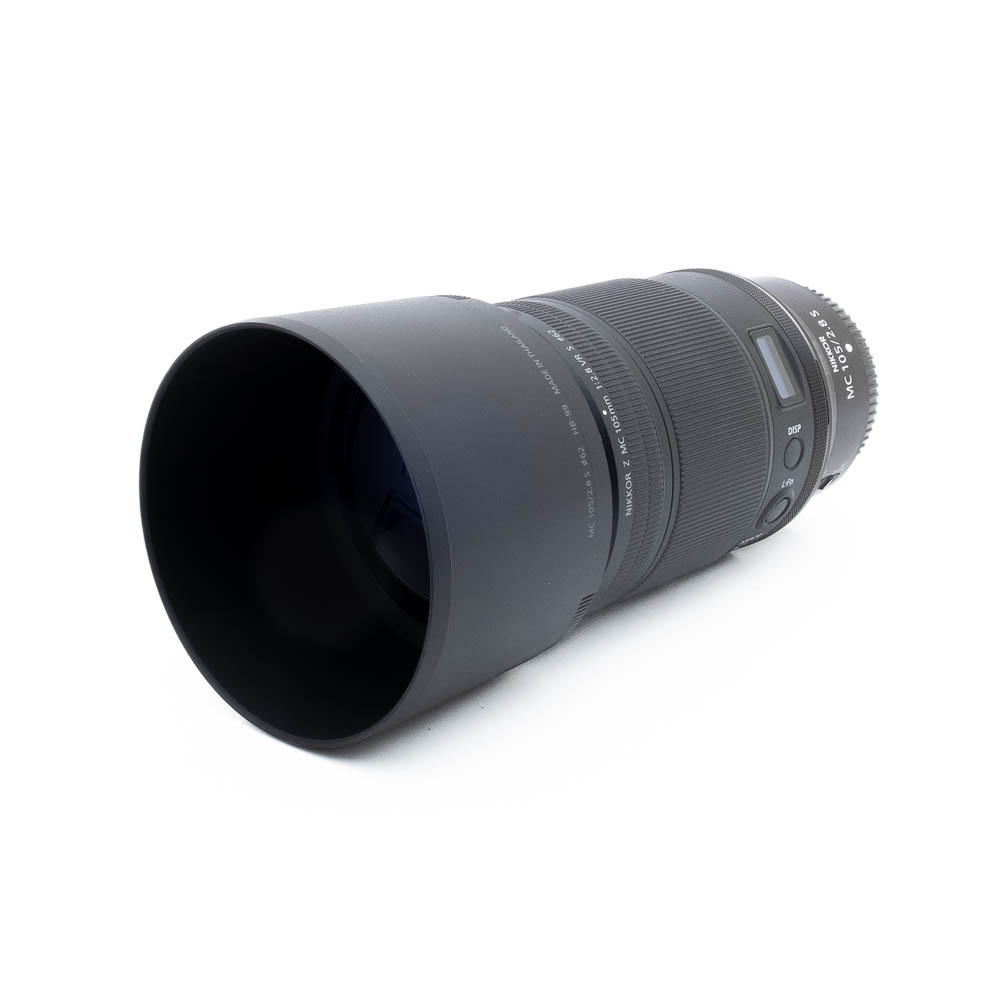 Nikon Z MC 105mm f28 S-3 Nikon Nikkor Z MC 105mm f/2.8 VR S (Kunto K5, takuu 6kk) - Käytetty