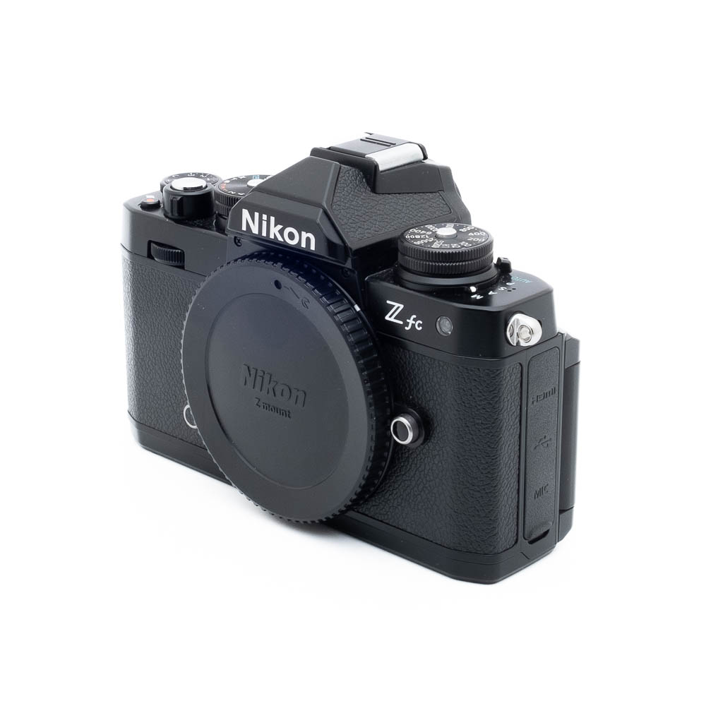 Nikon Z fc-5-2 Nikon Z fc (SC 12000, Kunto K5, takuu 6kk) - Käytetty