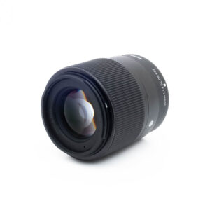 Sigma 30mm f14 DC DN Sony-2-4 Sigma 30mm f/1.4 DC DN C Fuji X (Kunto K5, takuu 6kk) - Käytetty